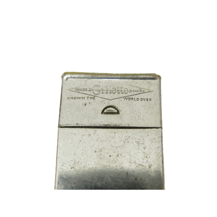 Petite boite metal lame de rasoir Gillette ref 100          box 53