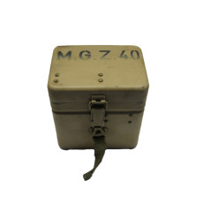 Boite pour lunette MG 34 /42   ref 357