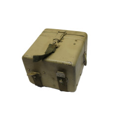 Boite pour lunette MG 34 /42   ref 357