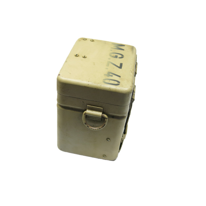 Boite pour lunette MG 34 /42   ref 357