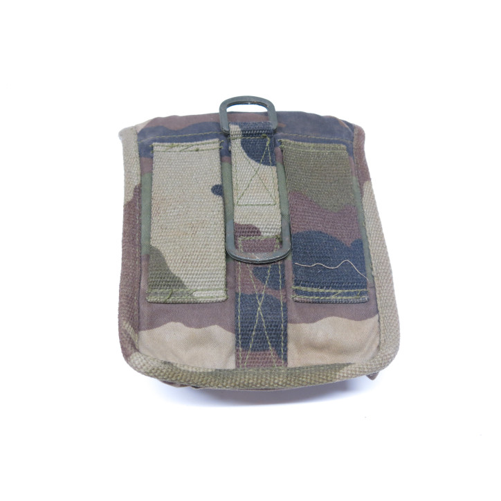 Porte chargeur camo avec 3 chargeur FAMAS   ref 369      Catégorie B