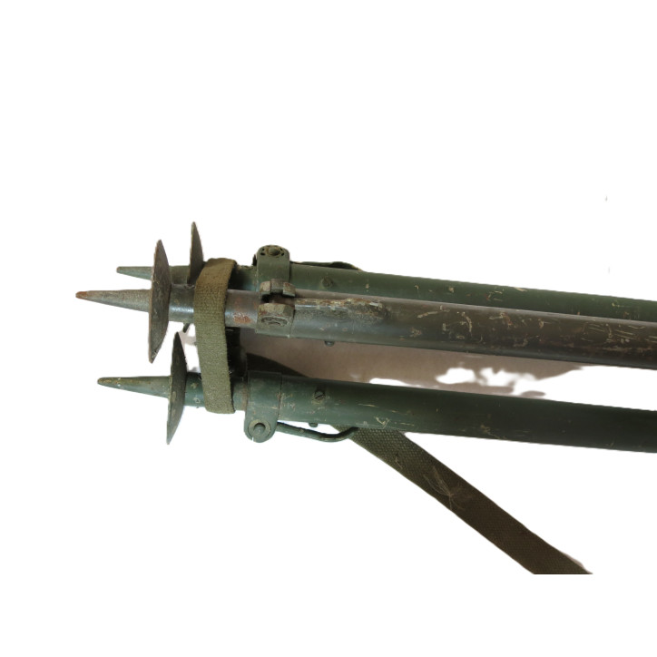 Trépied anti aérien pour MG 34 ou MG 42 avec main sable