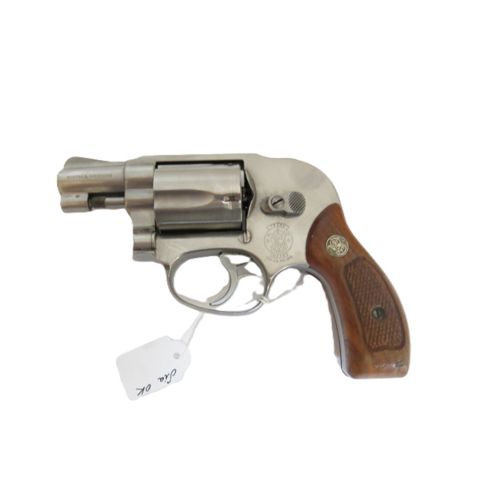 Revolver Smith et Wesson Boduguard inox calibre 38 sp   categorie B