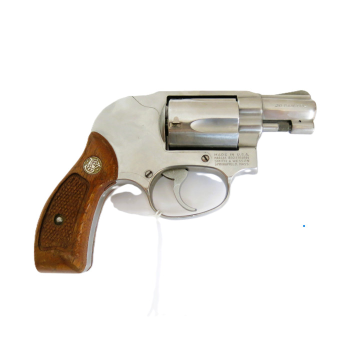 Revolver Smith et Wesson Boduguard inox calibre 38 sp   categorie B