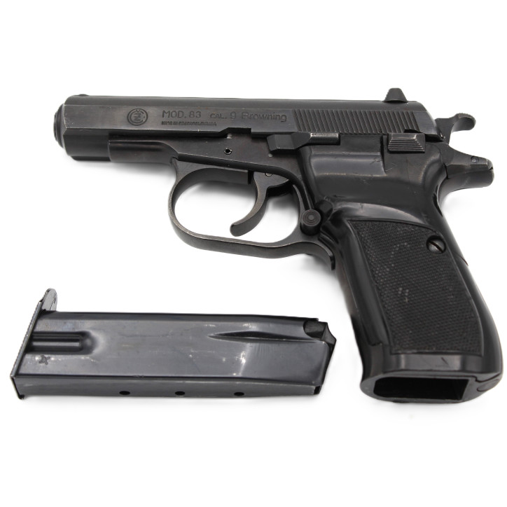 Pistolet CZ 83 Calibre 9 Browning (380 ACP) Pistolet CZ 83 Calibre 9 Browning (380 ACP)