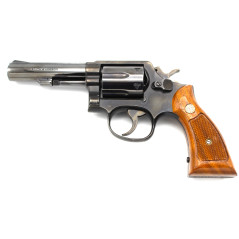 Revolver Smith & Wesson Modèle 13 canon 4 pouce en 357 Mag avec sa boîte