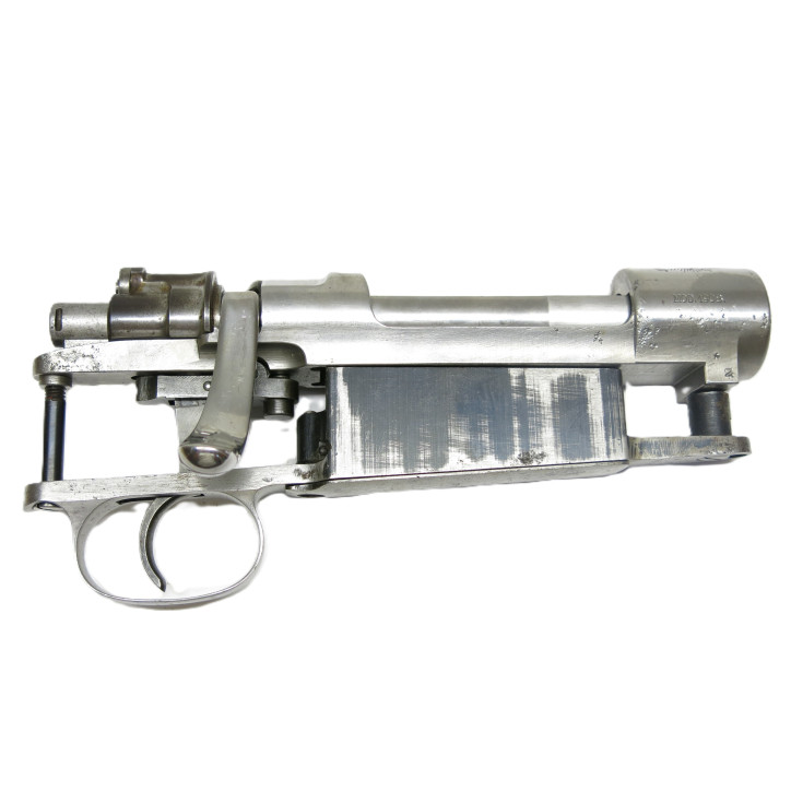 Boitier avec  culasse Mauser 98 fabrication Mauser  categorie C  ref 888