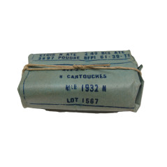 Paquet plein cartouches Lebel de  1940  ref 33     box 232    categorie C