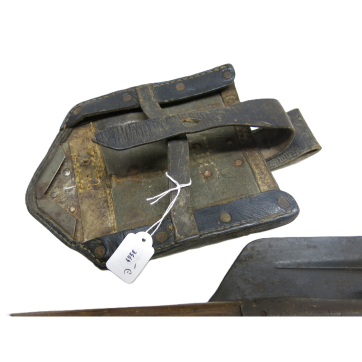 Pelle pliante Allemande avec cuir Wh gcq 1941  ref 663