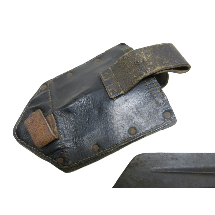 Pelle pliante Allemande avec cuir Wh gcq 1941  ref 663
