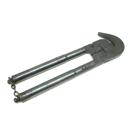 Pince a barbelé Italie ref 66