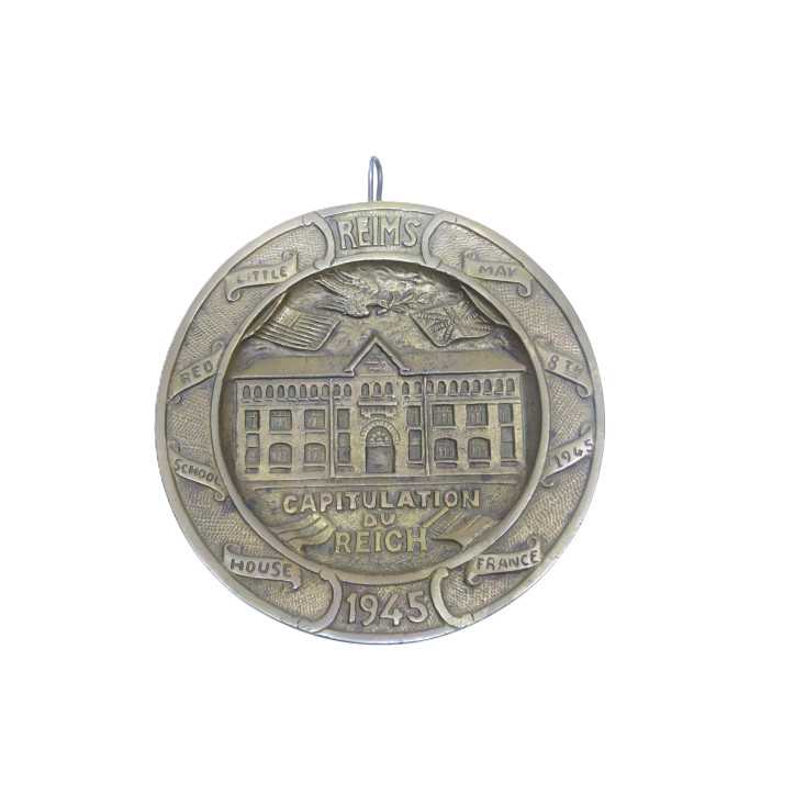 Plaque bronze capitulation du Reich 1945 ref 996