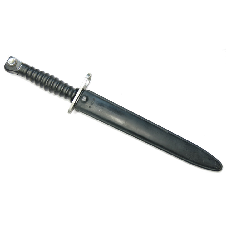 Baïonnette FSA SIG 57 avec fourreau